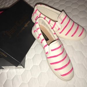 Juicy Couture Pink/White shoes